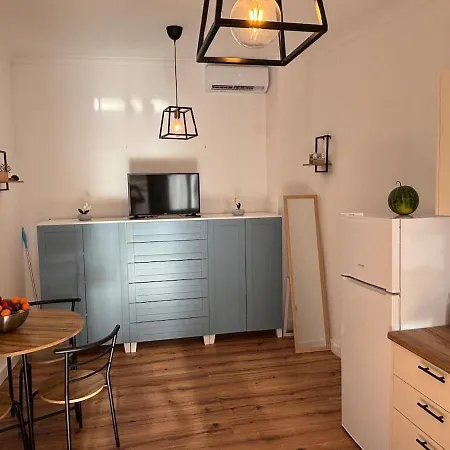 Cozy With Garden& Bbq Near The Sea 度假居 路特奇