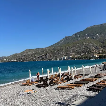 Cozy With Garden& Bbq Near The Sea 度假居