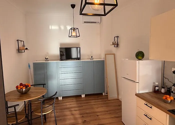 Cozy With Garden& Bbq Near The Sea 度假居 路特奇