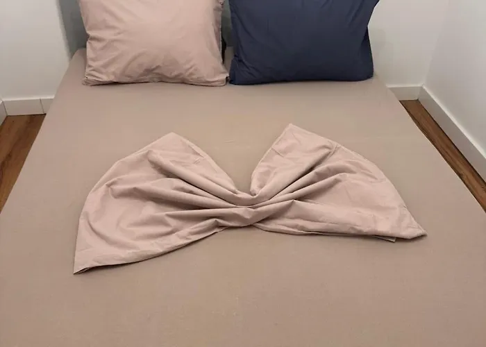 Cozy With Garden& Bbq Near The Sea 度假居 *