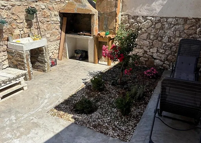 度假居 Cozy With Garden& Bbq Near The Sea